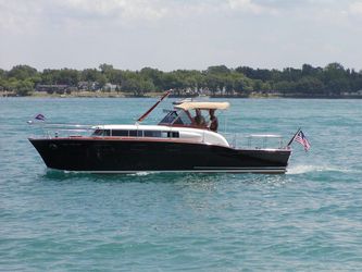 33' Chris-craft 1957 Yacht For Sale